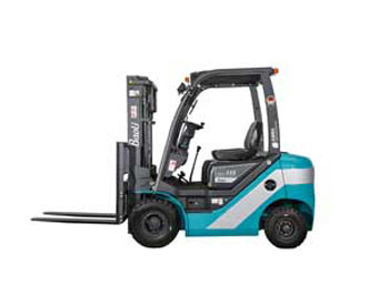 1 8噸 內(nèi)燃平衡重式叉車